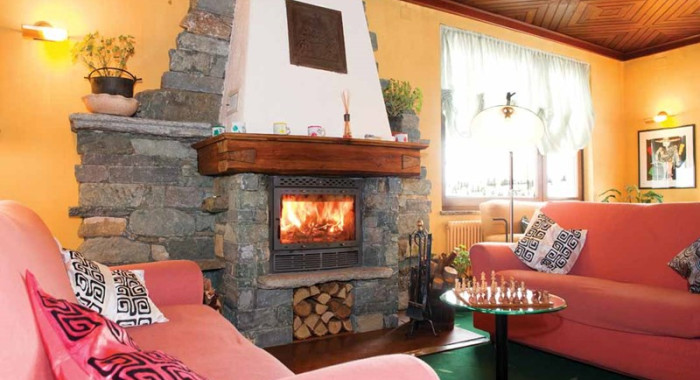 Hotel Edelweiss, Cervinia ski chalet, image 2